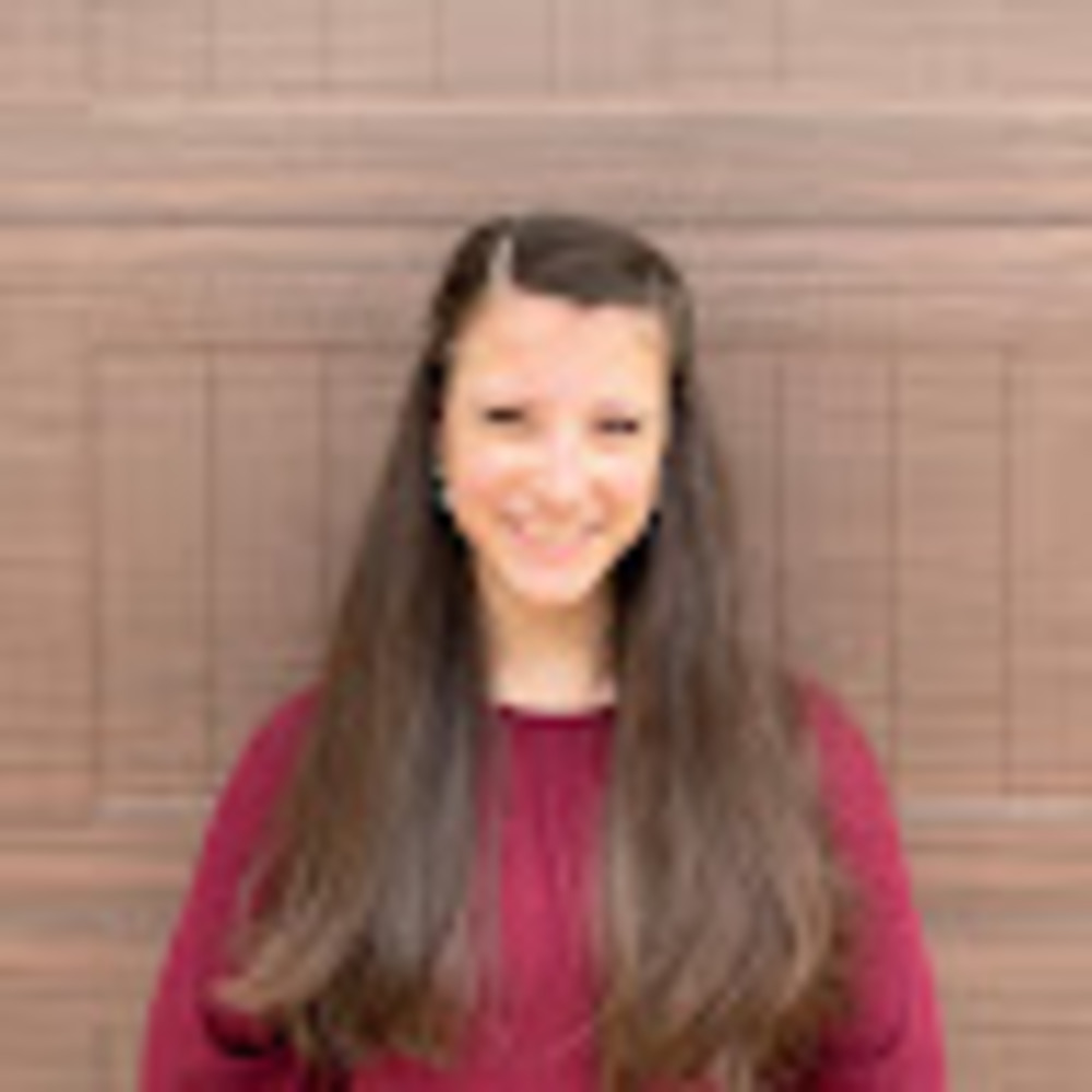 Meet your Posher, Ava